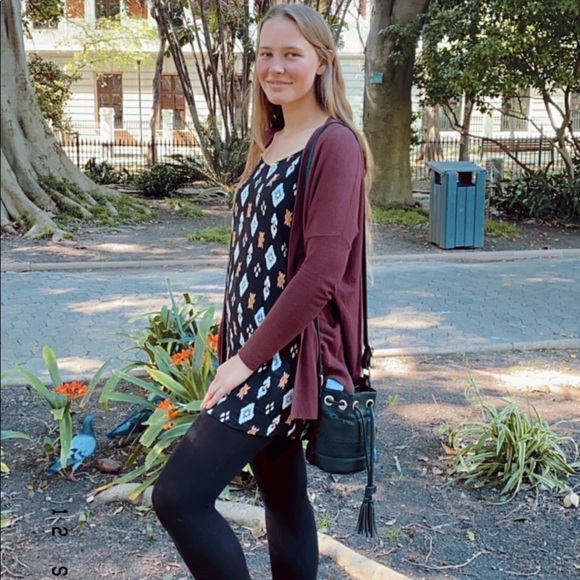 Meet your Posher, Sabrina - Picture 1 of 1